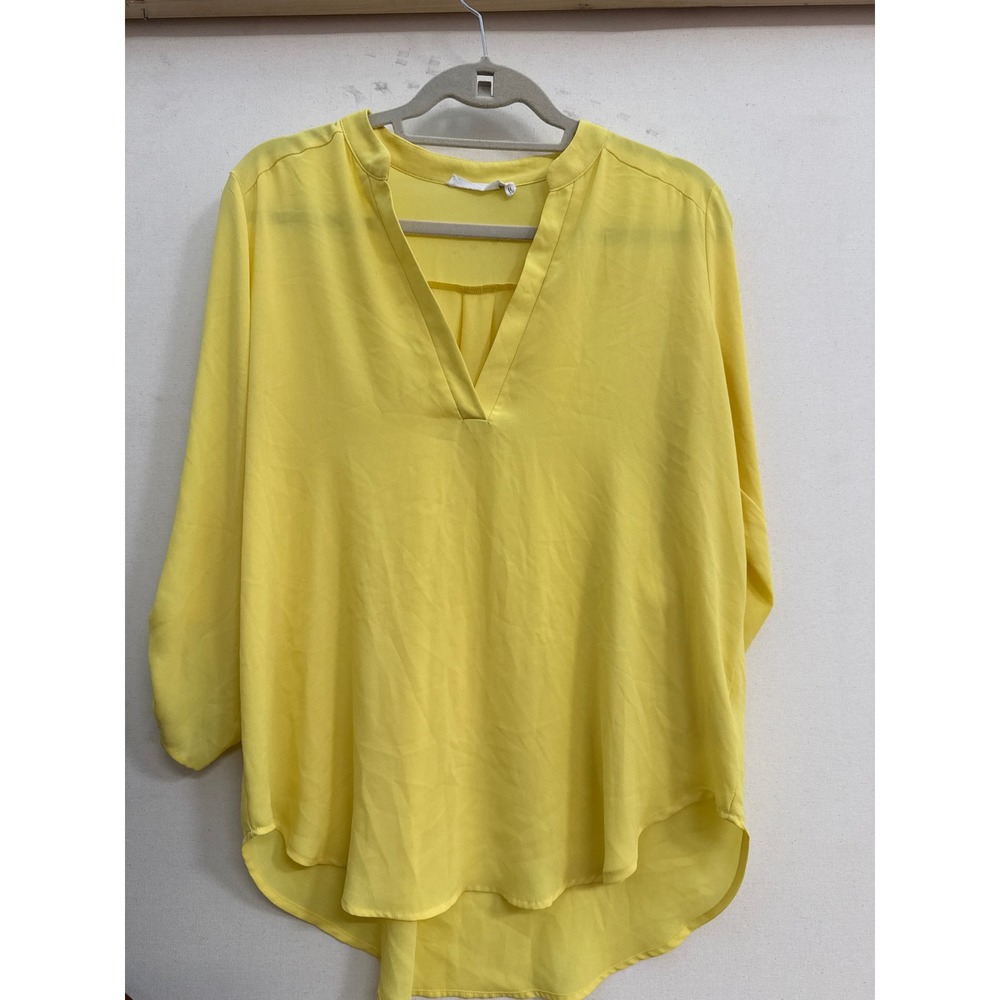Lush Womens Yellow V-Neck Roll Tab Sleeve Blouse T7131-I Large